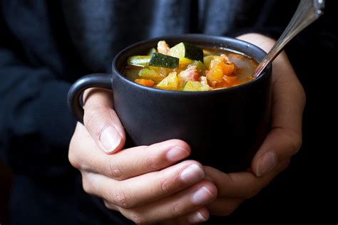 Hearty Vegetable Soup Recipe With Bacon How To Cook Vegetable Soup — Eatwell101