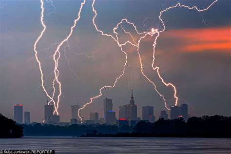 See lightning strikes in real time across the planet. Gdzie jest burza? IMGW ostrzega przed burzami w całym ...