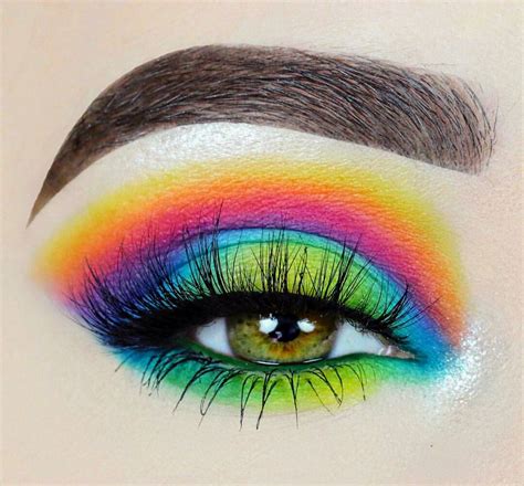Pin By Gillian Kaney On Quirky And Costume Make Up Rainbow Eye Makeup Colorful Eye Makeup