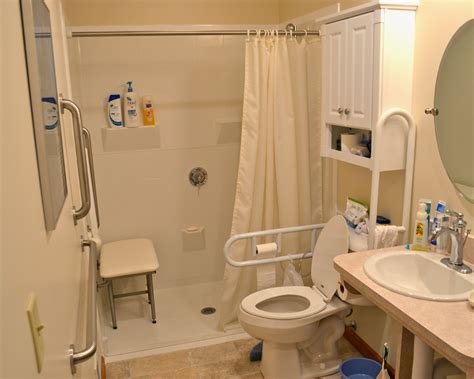 The deadly combination of soap and water makes bathroom floors dangerous for everyone, and doubly so for those with limited mobility. Bathroom Remodeling for Senior Citizens #UniversalDesignTips >> Learn more about universal ...