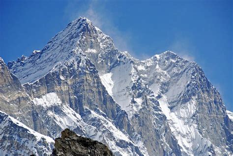 Lhotse Mountain - Nepal and China - Images n Details - XciteFun.net