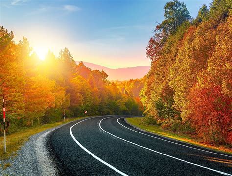 6 Incredibly Scenic Fall Drives In The Us Worldatlas