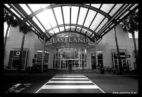 Eastland The Main Entrance To Eastland Shopping Centre In Flickr