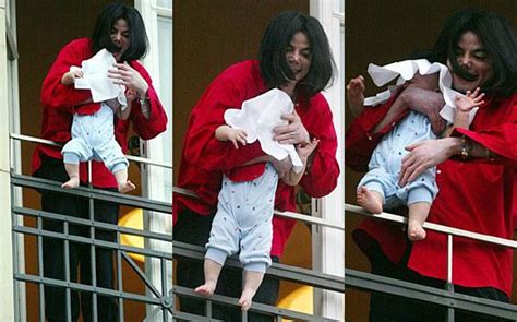 Michael Jackson Así Fue La Vez Que Casi Deja Caer A Su Bebé Video