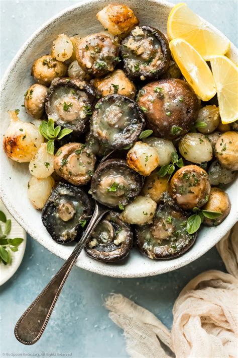 They can be dressed up with a little cream or garlic, or topped with a poached egg, like in this dish. Oven Roasted Mushrooms Recipe - No Spoon Necessary