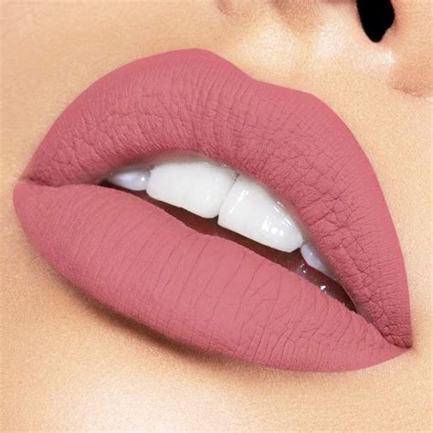Beauty Tips On How To Apply Matte Lipstick Lipstick Lip Colors