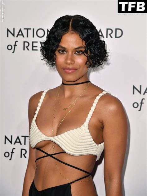 Zazie Beetz Nude The Fappening Photo 1541224 FappeningBook