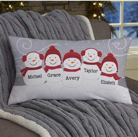 Pin By Maife On Cricut Ideas Christmas Pillows Diy Personalized
