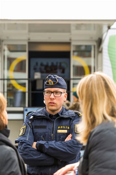 Vi är övertygade om att gud älskar biskopgsgården och varje person som bor där! Medborgarlöfte ger resultat i Biskopsgården | Bostadsbolaget
