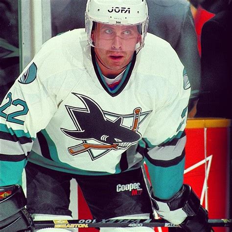 Ulf dahlén (ga) jugador sueco de hockey sobre hielo (es); Ulf Dahlen | Kontinente