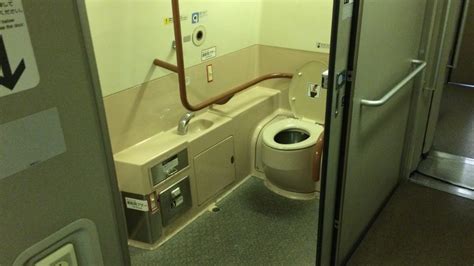 wheelchair accessible toilets in japan