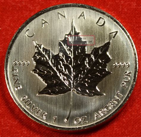 Canadian Maple Leaf 2008 Design 1 Oz 999 Silver Round Bullion Collector Coin