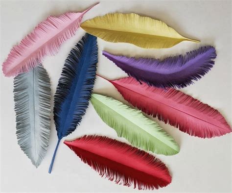 Quick And Easy Diy Paper Feathers Paper Feathers Feather Diy Easy