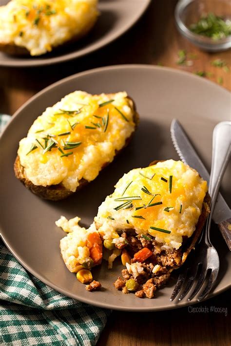 Mix steak seasoning, black pepper, garlic powder, salt, and paprika in a separate small bowl until thoroughly combined. Shepherd's Pie Twice Baked Potatoes - Homemade In The Kitchen