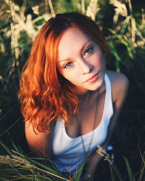 Pin By Permiscuous Panda On Shes So Reddy Redheads Long Hair Styles Red Hair