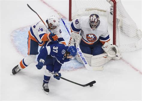 Gewinnt tampa das conference final gegen die islanders aus new york? Tampa Bay Lightning vs. New York Islanders Game 3 FREE ...