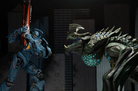 Necas Pacific Rim Series 4 Gipsy Danger And Tacit Ronin Pics The