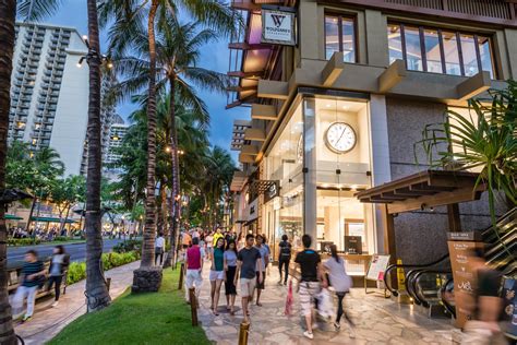 Royal Hawaiian Center Announces Plans For Waikiki Food Hall Public