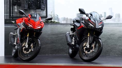 See more of honda cbr150 r malaysia on facebook. Cbr150R 2021 Harga : Honda CBR150R 2021 : Gaya CBR250RR ...