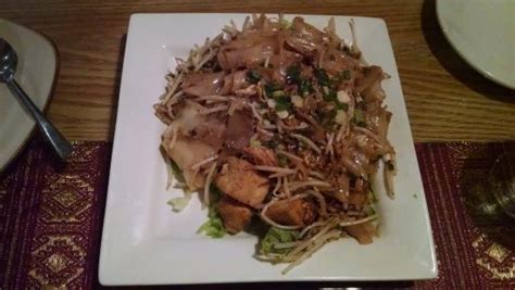Serving authentic and fresh thai food daily. Bamboo Cafe, Columbus - Restaurant Reviews, Phone Number ...