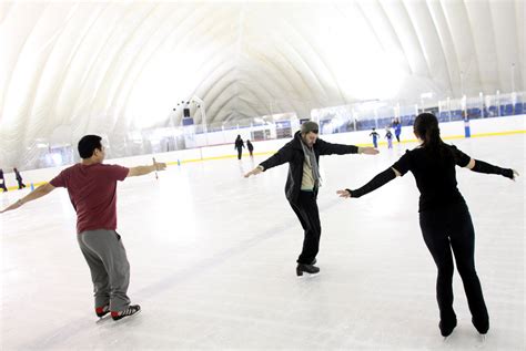 Ice Skating Lessons For Adults Urban Athlete The New York Times