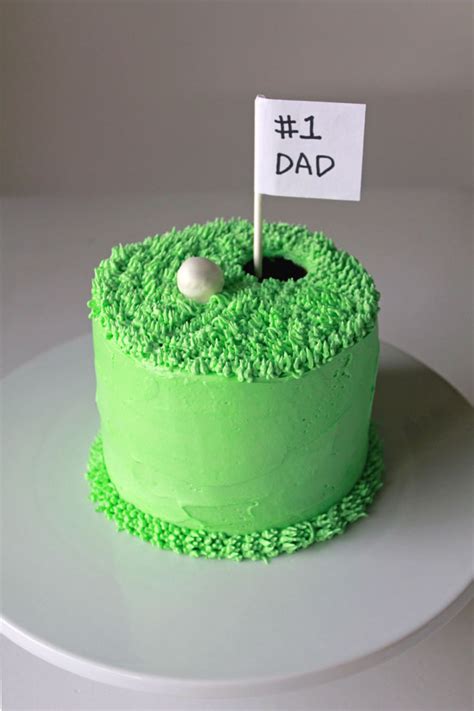 Father's day doesn't often get the attention it deserves, largely because our fathers can be so delightfully low maintenance. Best Father's Day Cakes to Sweeten Up Dad's Day | Real Simple