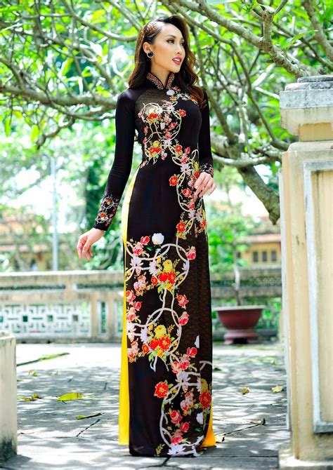 Sartorial Adventure — Vietnamese Ao Dai By Thai Tuan Party Dress Classy Wedding Attire For