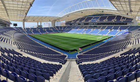 Fc porto fans pay tribute to iker casillas at dragão stadium. Where to find Porto vs. Liverpool on US TV and streaming ...