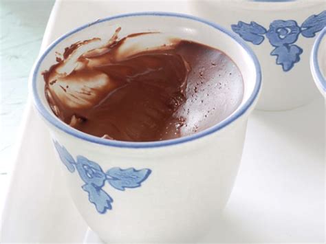Petits Pots De Crème Chocolat Avec 2 Ingrédients Seulement Recette