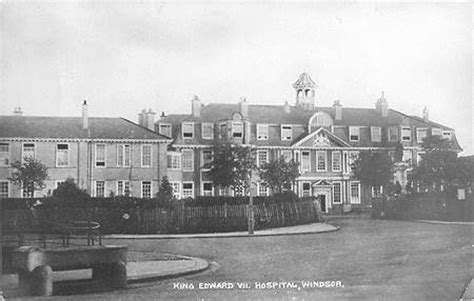 During england's current coronavirus lockdown, he has been staying at windsor castle, west of philip was last hospitalized in december 2019, spending four nights in the king edward vii hospital for what the palace said was planned. Rare Views - Various - The Royal Windsor Forum