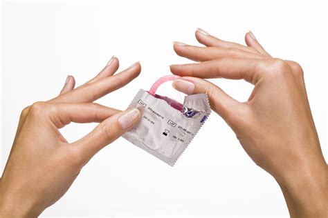 wie man ein kondom benutzt 9 schritte zur sicherheit
