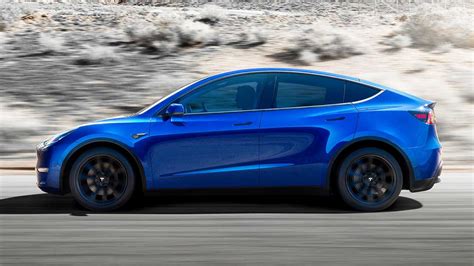 Mind or heart tesla model y. Tesla Model Y vs Model 3, a caccia di differenze