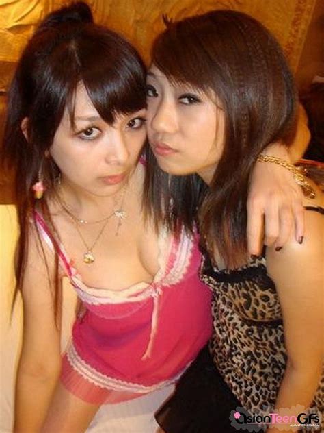 Asian Teen Gfs Sexy Teen Lesbians From South Korea