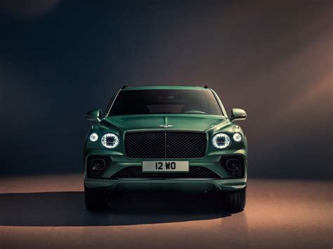 Green Bentley Bentayga 2020 Wallpaper Hd Image Picture Background