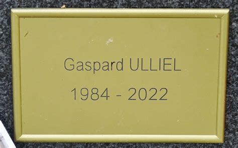 Cimetière du Père Lachaise APPL ULLIEL Gaspard 1984 2022