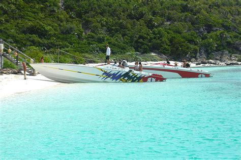 Bahamian Tales Powerboat Adventures