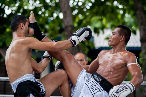 Prison Fight Club Thai Convicts Battle Foreign Boxers To Win Freedom