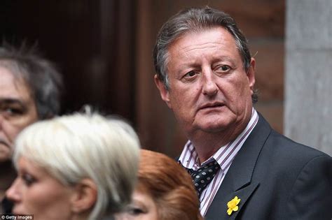 Eric Bristow Dies Aged 60 From Heart Attack Daily Mail Online