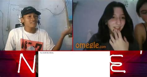 singing to strangers on omegle best reaction