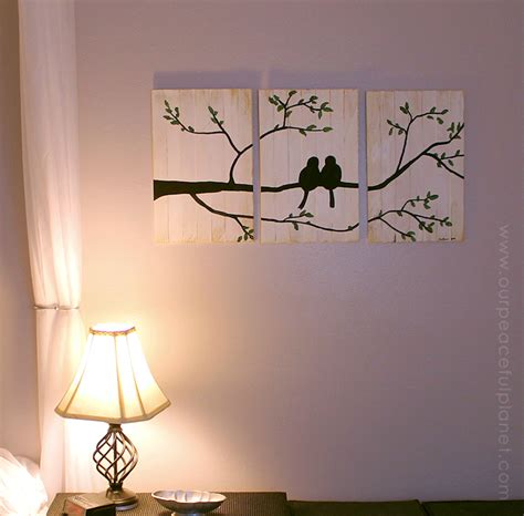 With a precious pink and purple palette, and sweet hearts and flower decals, the chirping the day away vintage birdcage scene is truly darling. Cheap & Classy DIY Bedroom Wall Ideas