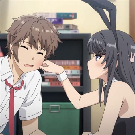 Image About Couple In My Senpai Is A Bunny Girl By Icons Parejas Anime Bonitas Mejores