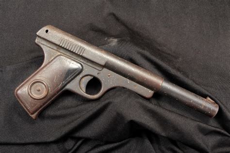 Vintage Daisy Model 118 Target Special BB Pistol