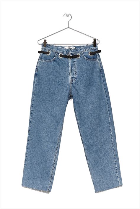 Estos Son Los Nuevos Y Complejos Jeans Que Traen De Cabeza A Todas