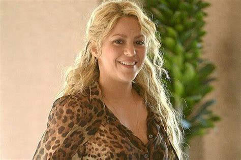 Shakira played her hits during the show, including whenever, wherever, she wolf and hips details were sketchy for the 2021 tour, as the singer and her promoter did not announce any cities. Shakira-recente-fotos