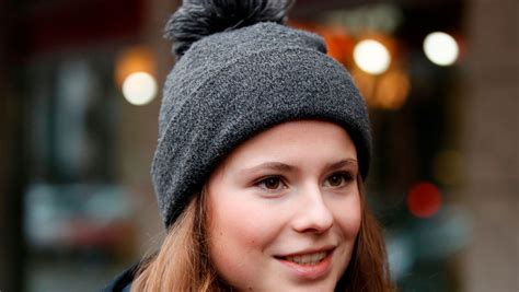 Apr 29, 2021 · luisa neubauer, fridays for future die bewegung sei belächelt und ausgelacht worden. Joe Kaeser: Siemens-Chef bedauert Luisa Neubauers ...