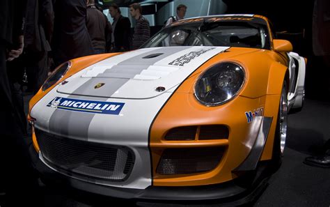 El gol de chukwueze encontró réplica en los dos tantos de griezmann. File:Porsche 911 GT3 R Hybrid.jpg - Wikimedia Commons