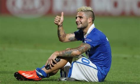 Klärendes gespräch mit carlo ancelotti. Take a look at Insigne's new Messi-style haircut | English ...