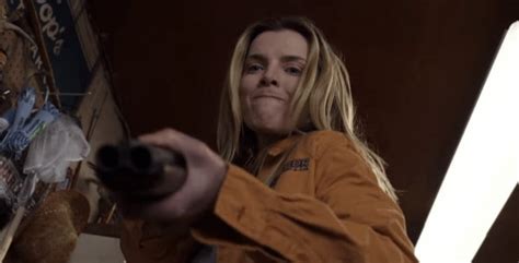 Download Movie Review - The Hunt (2020)