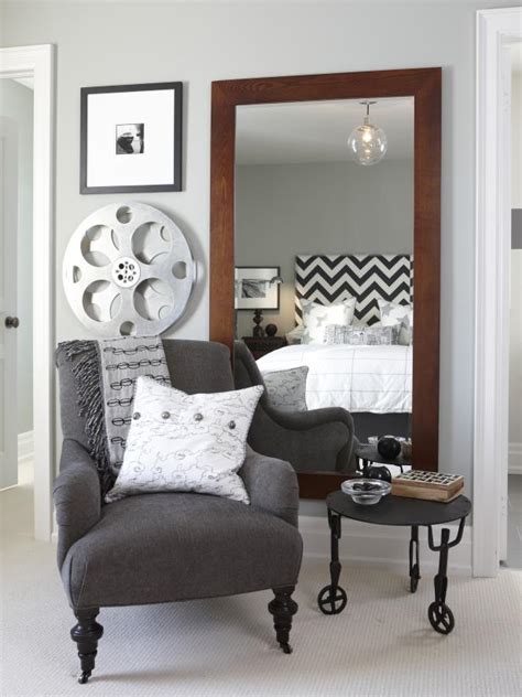Stylish Ways To Decorate With Mirrors In The Bedroom Hgtv