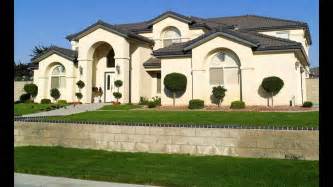 Tastemakers share their top pink color combos. Exterior Paint Colors For Florida Stucco Homes | Colorpaints.co